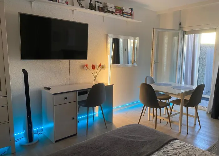 4pers Aux Bains De * סאיו